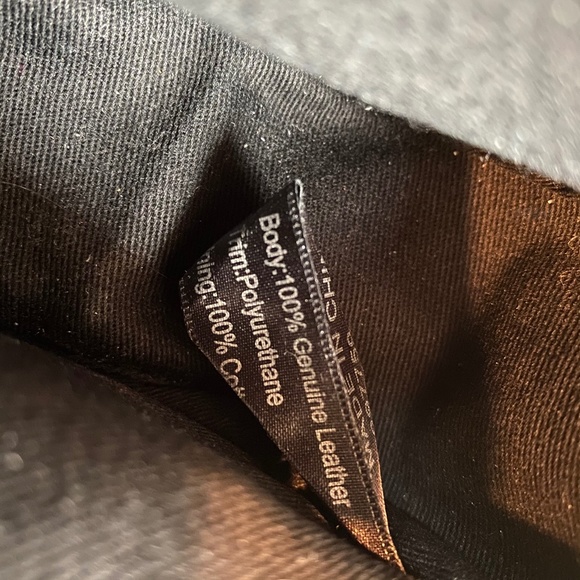 G.I.L.I. Camo Mini Crossbody Bag - Picture 11 of 11